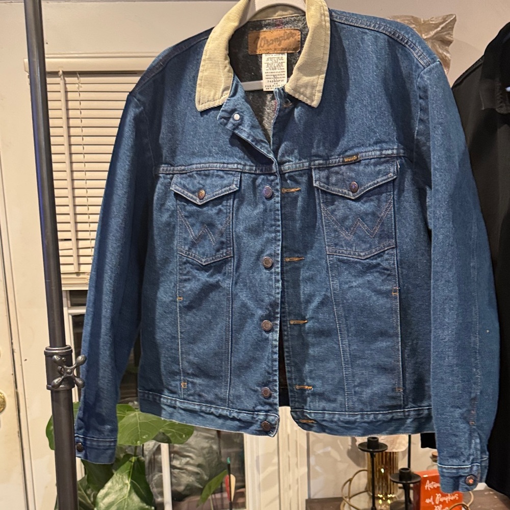 Wrangler Denim Jacket with Cream Collar